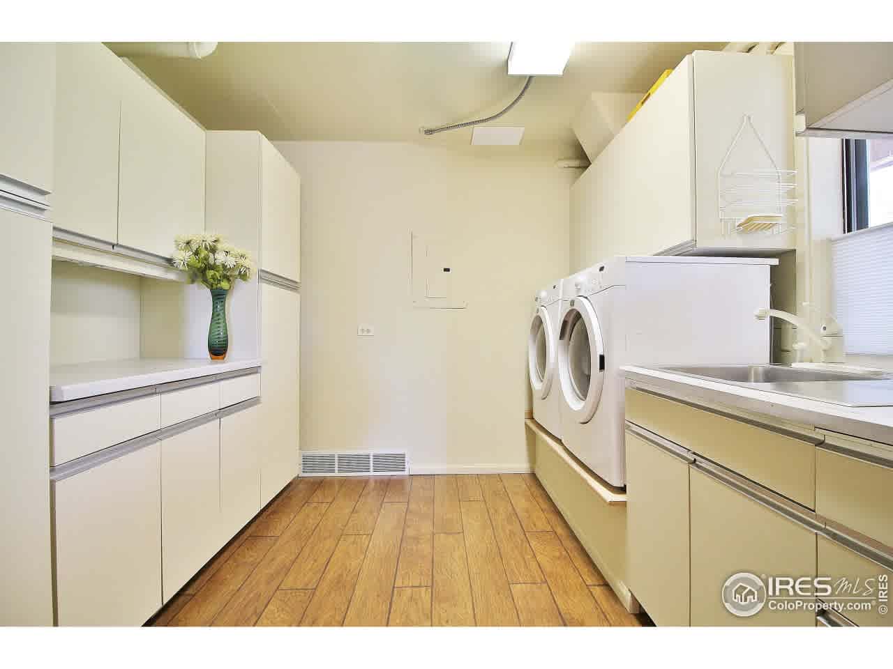 listing-thumbnails