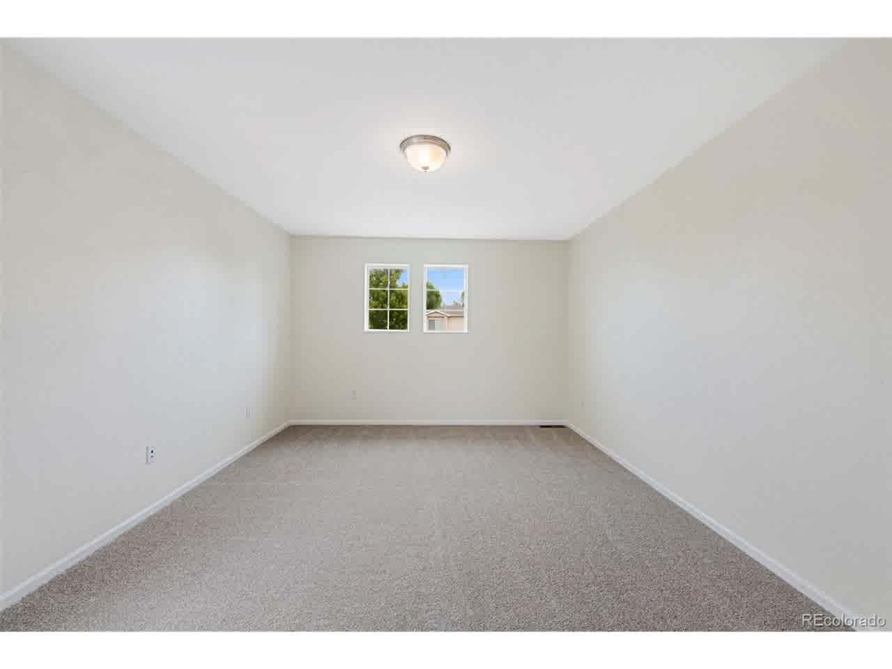 listing-thumbnails