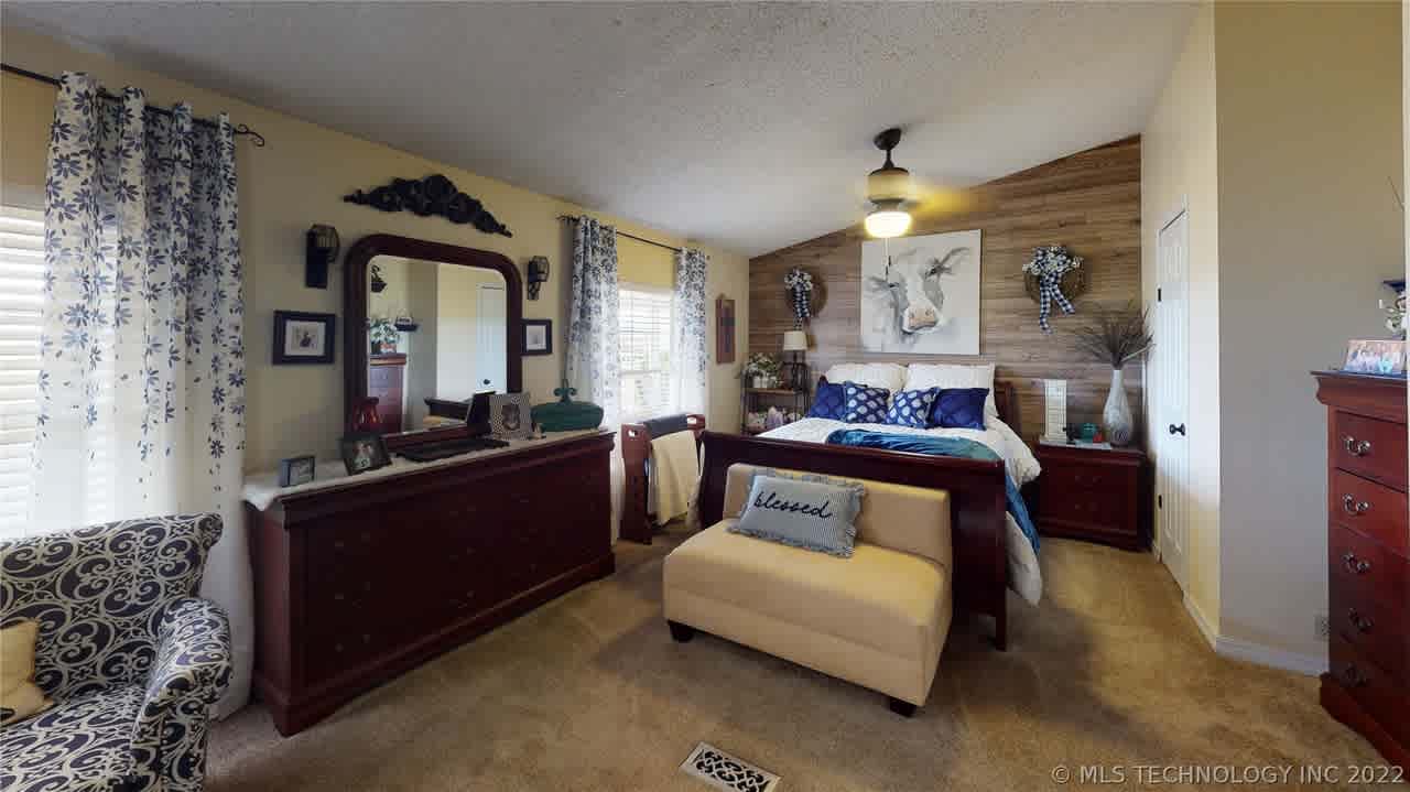 listing-thumbnails