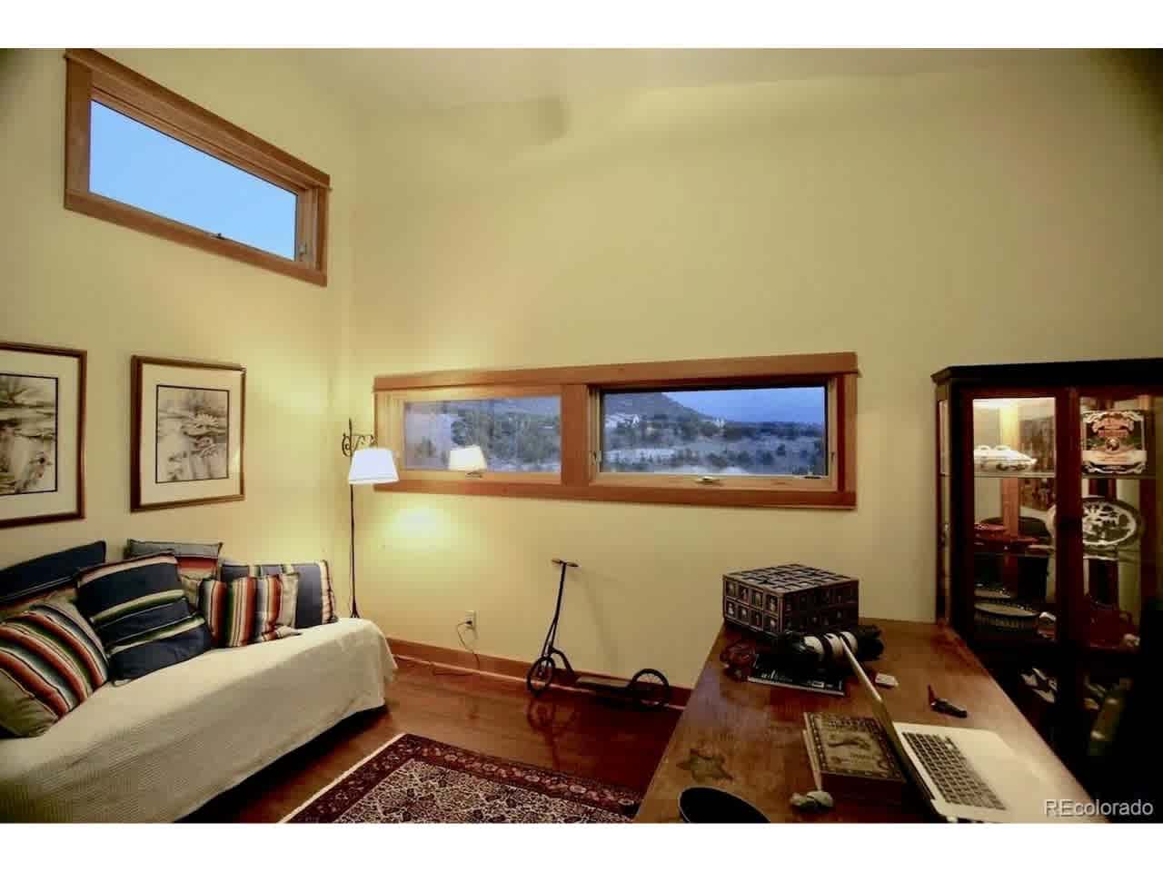 listing-thumbnails