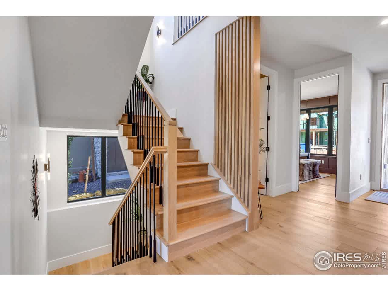 listing-thumbnails