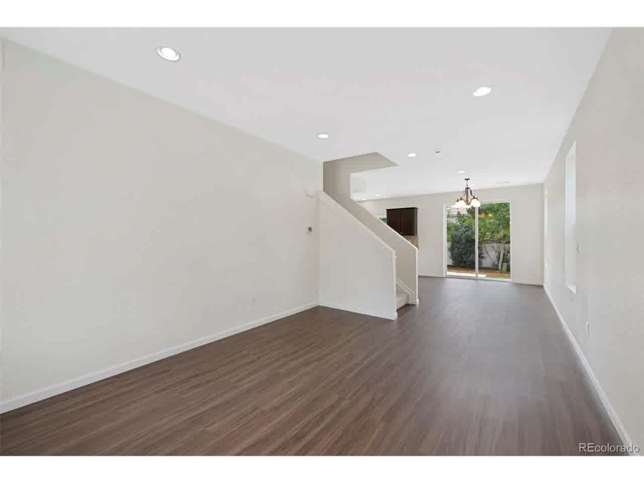 listing-thumbnails