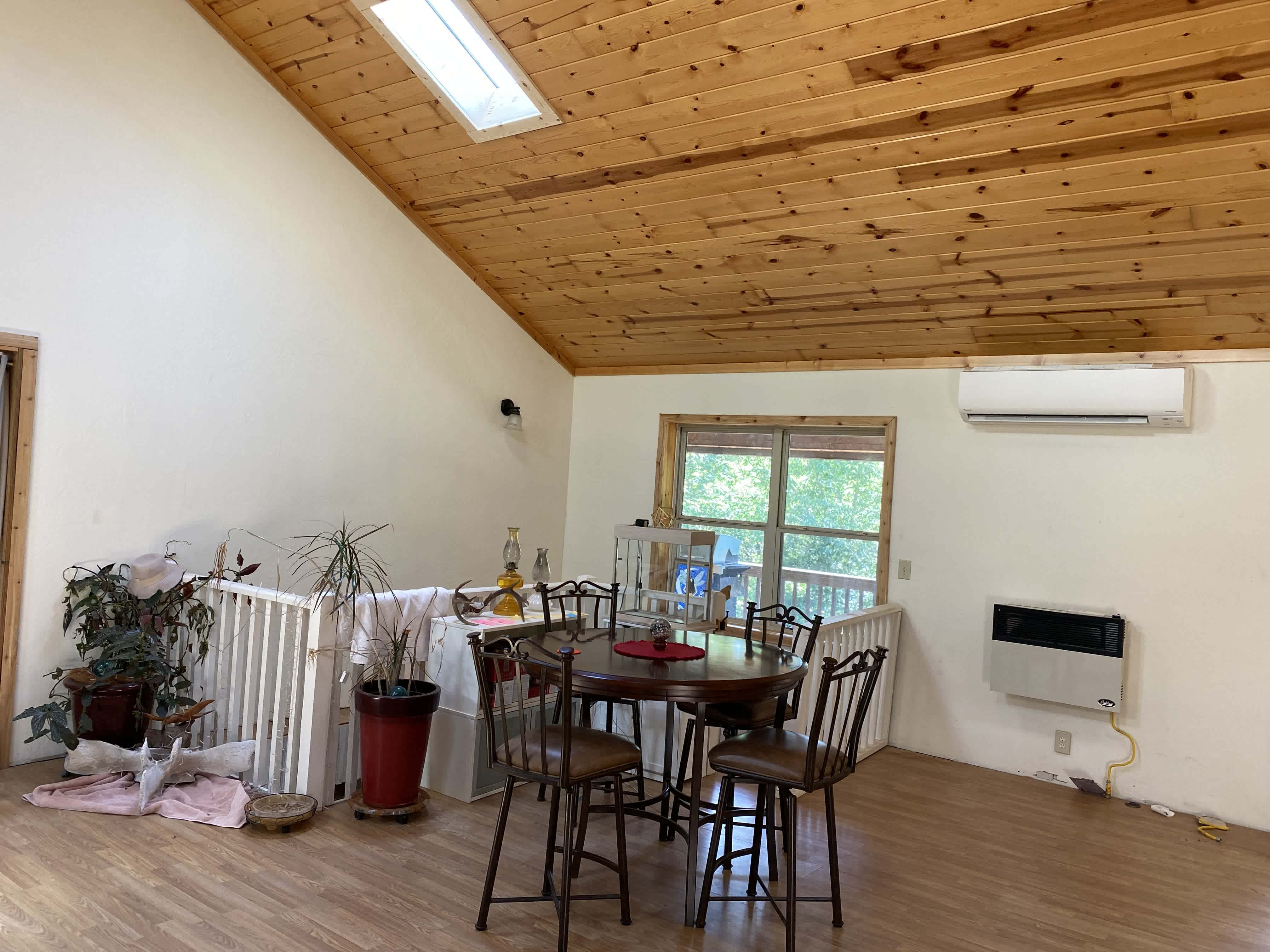 listing-thumbnails