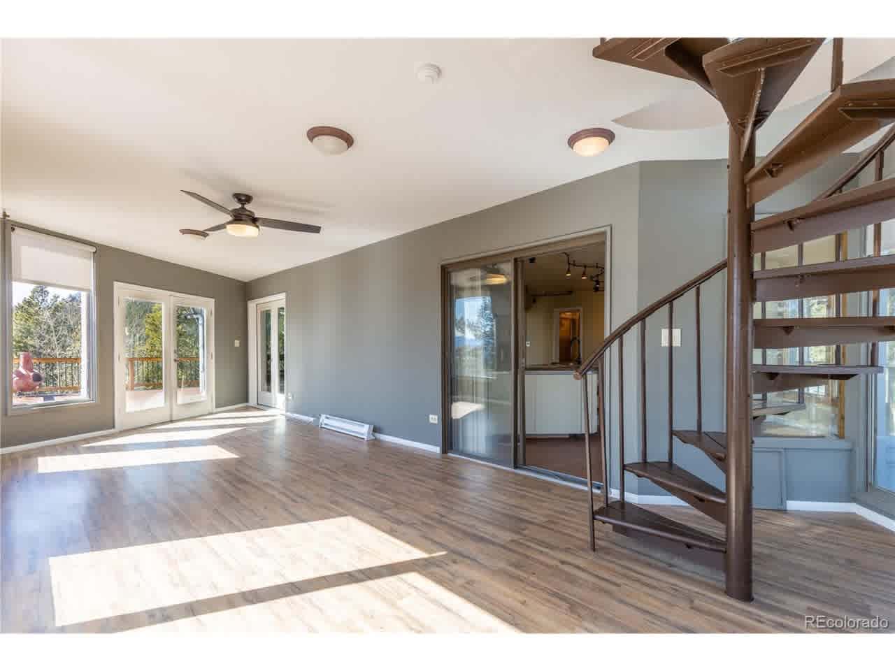 listing-thumbnails