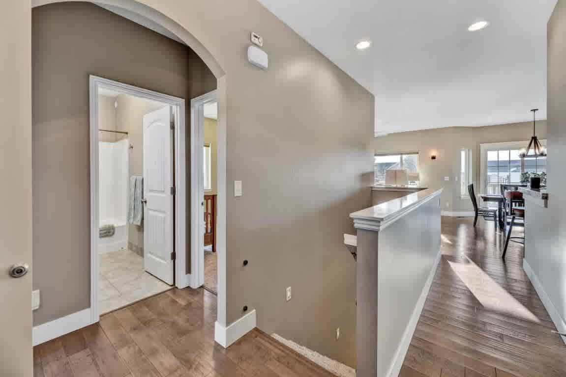 listing-thumbnails