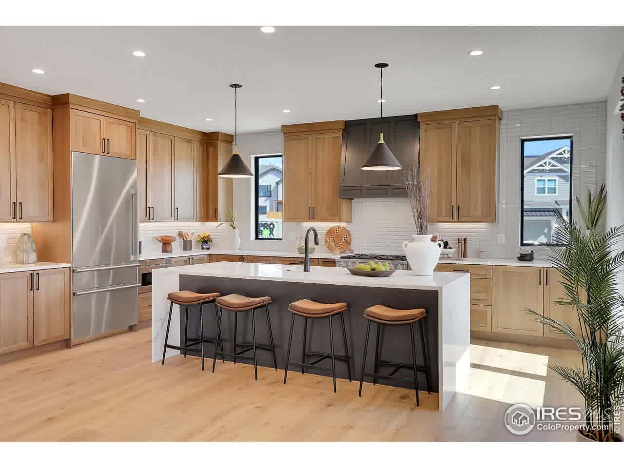 listing-thumbnails