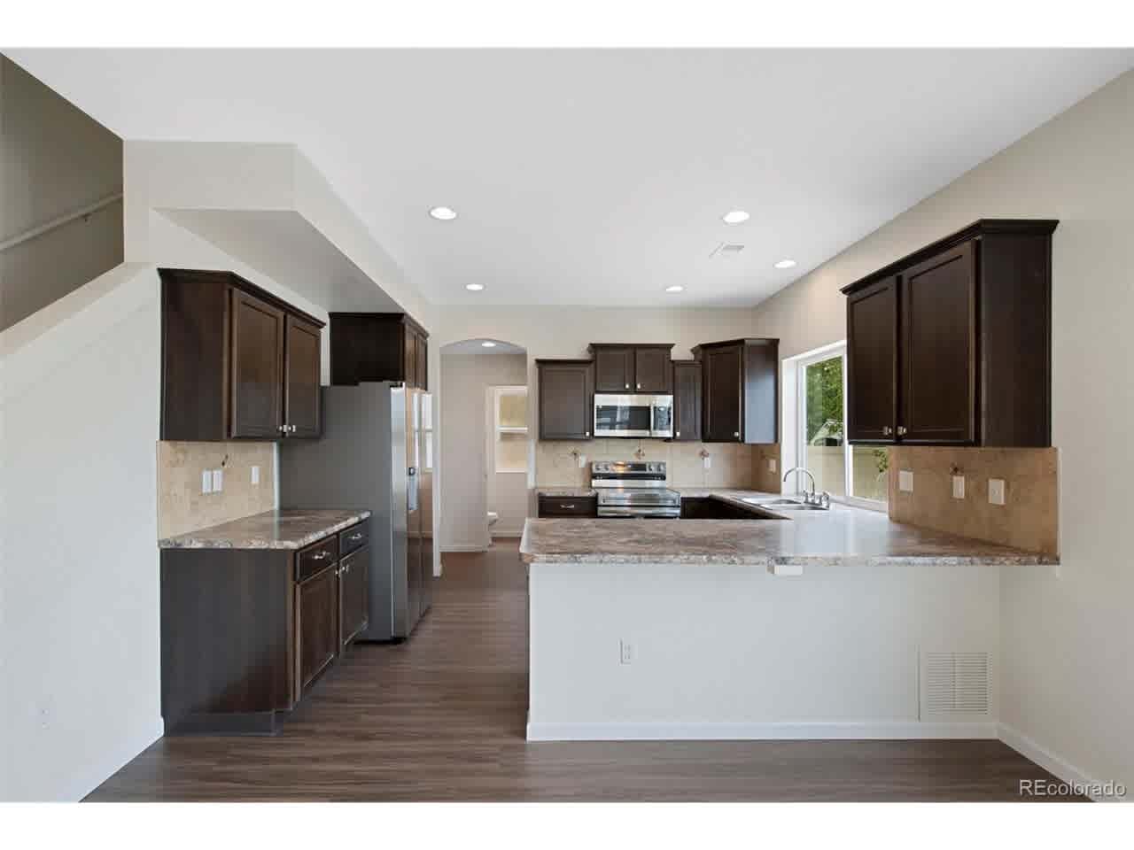 listing-thumbnails