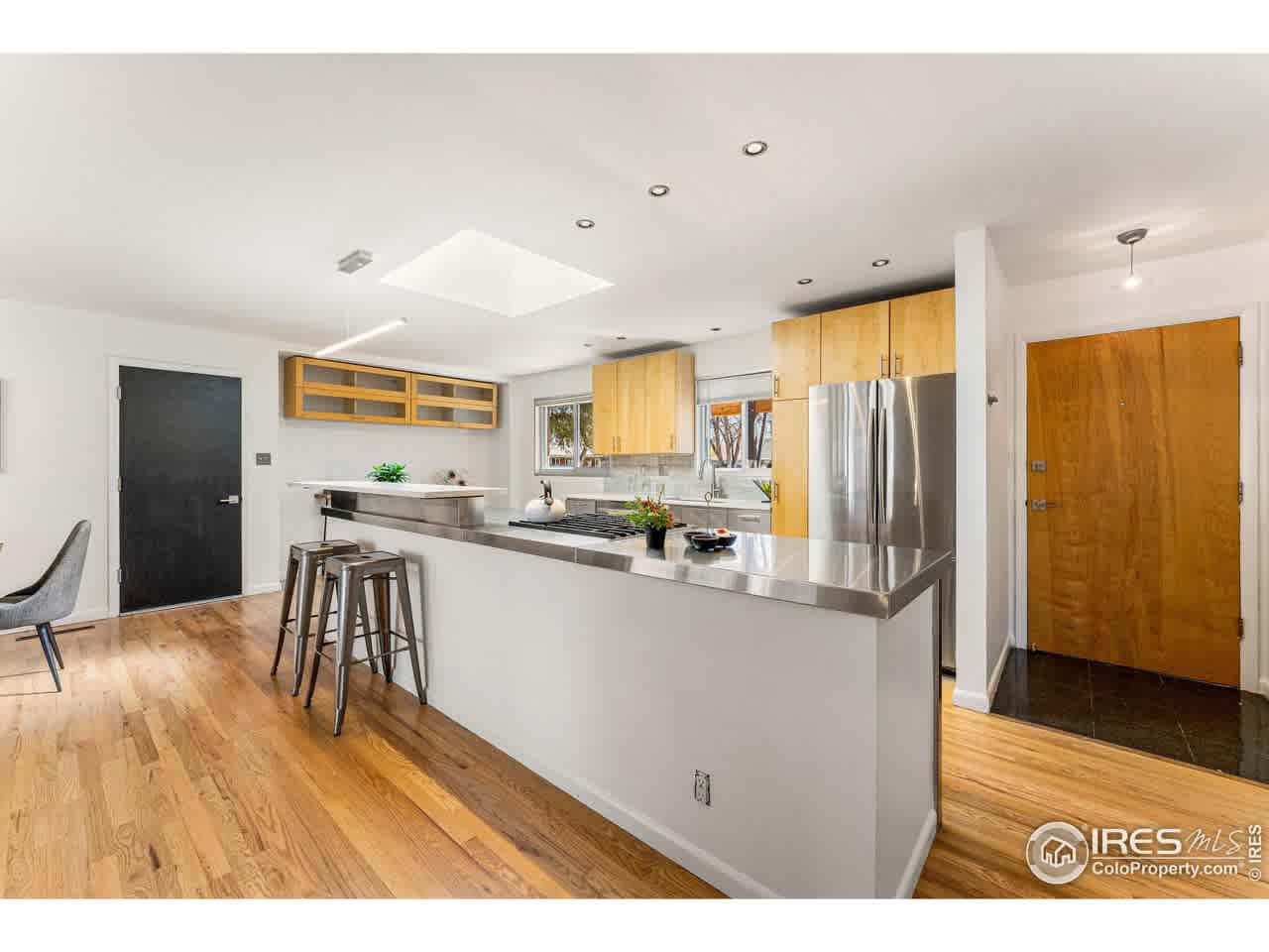 listing-thumbnails