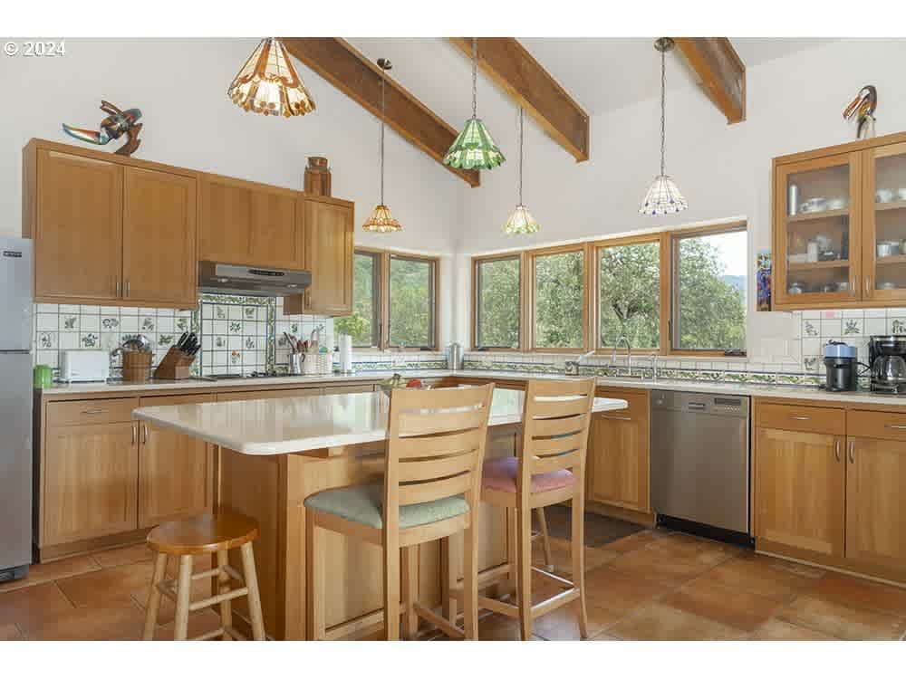 listing-thumbnails