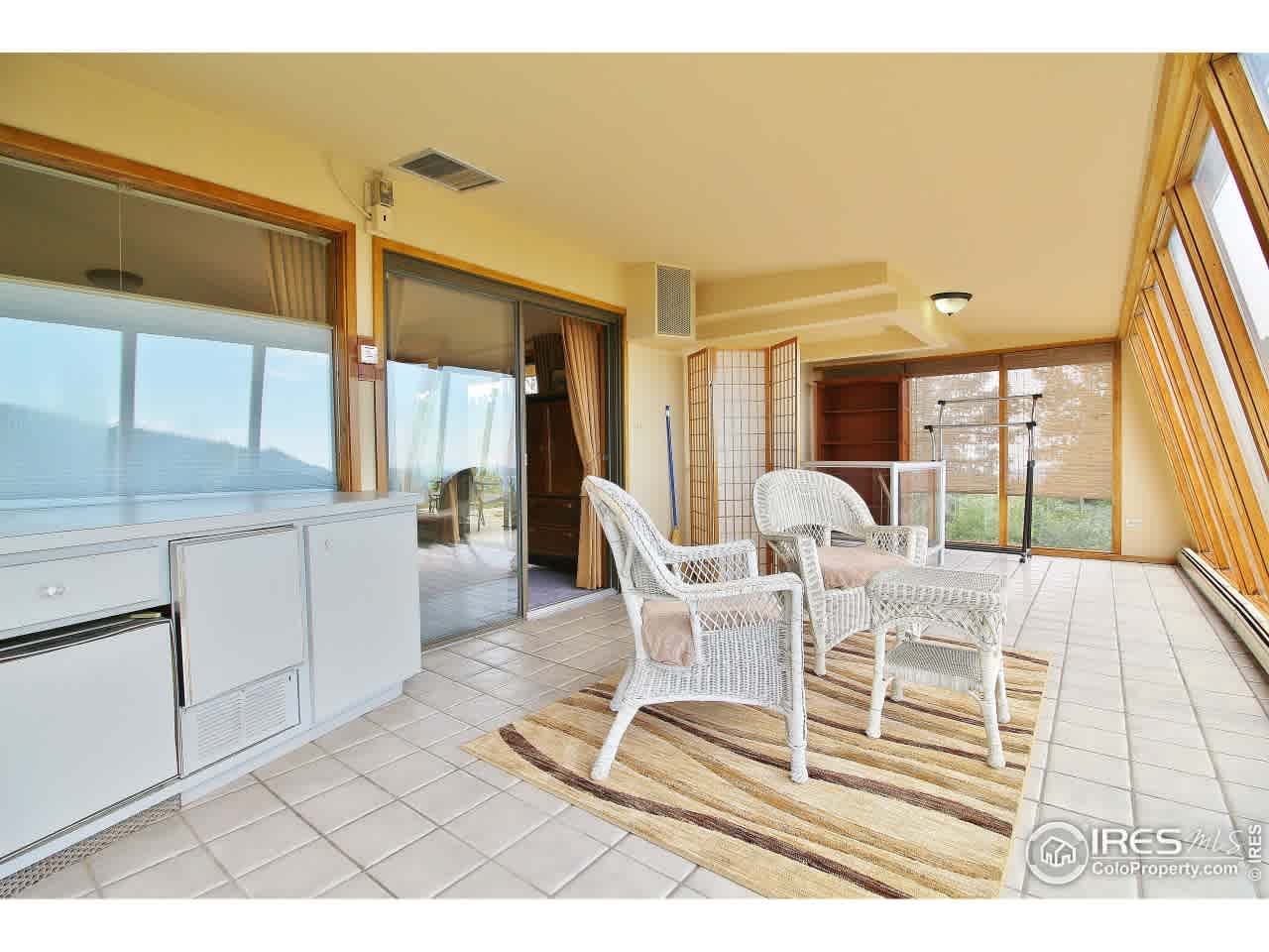 listing-thumbnails