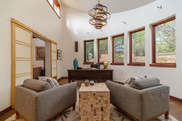 listing-thumbnails