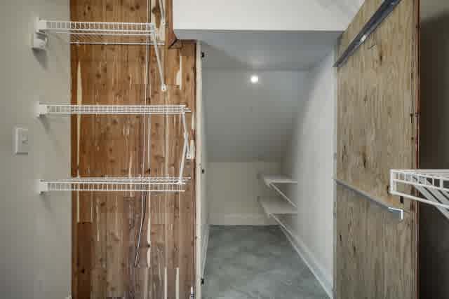 listing-thumbnails