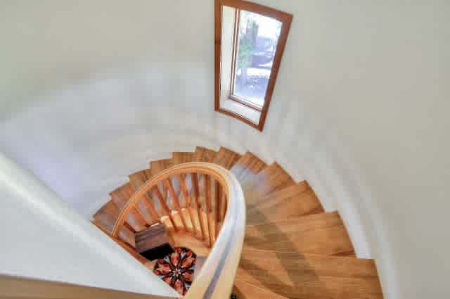 listing-thumbnails