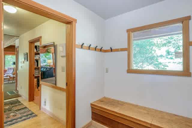 listing-thumbnails