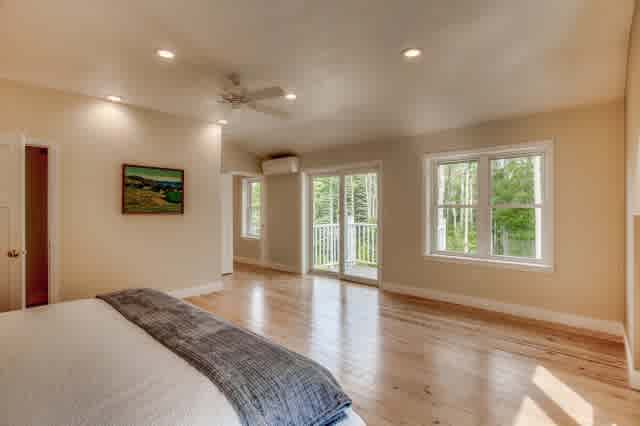 listing-thumbnails