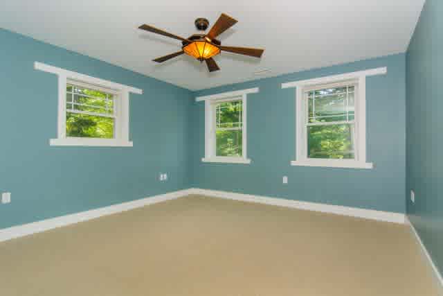 listing-thumbnails
