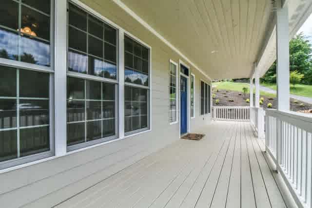 listing-thumbnails