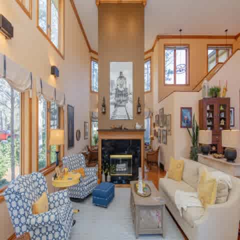 listing-thumbnails