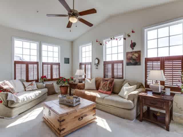 listing-thumbnails