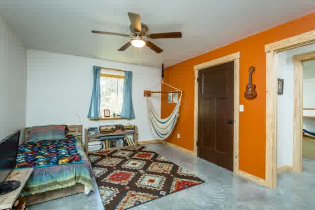 listing-thumbnails
