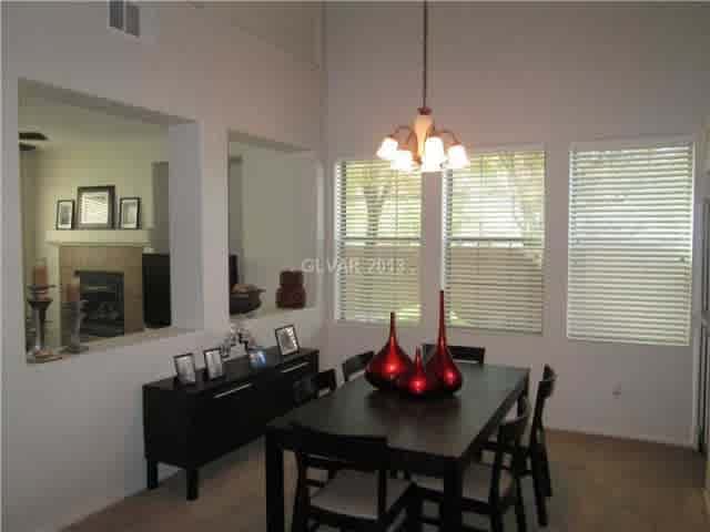 listing-thumbnails