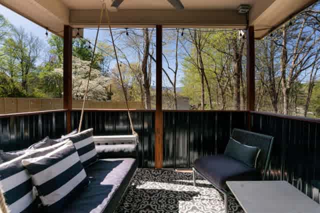 listing-thumbnails