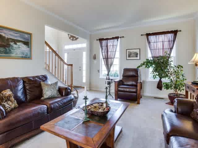 listing-thumbnails