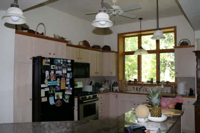 listing-thumbnails