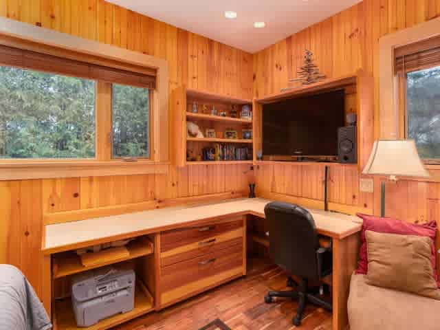 listing-thumbnails