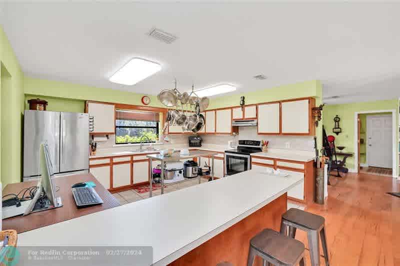 listing-thumbnails