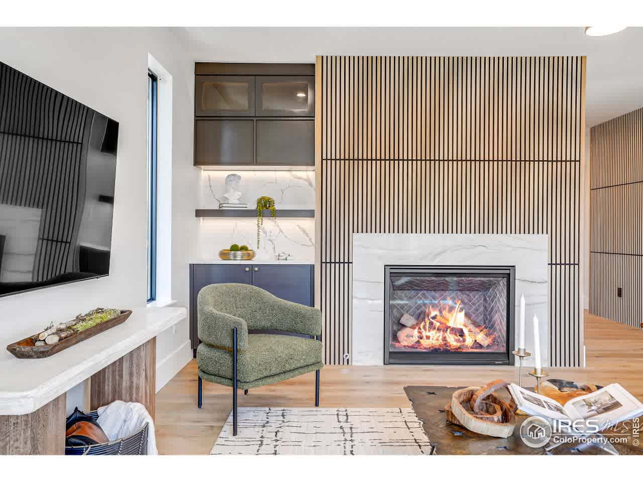 listing-thumbnails