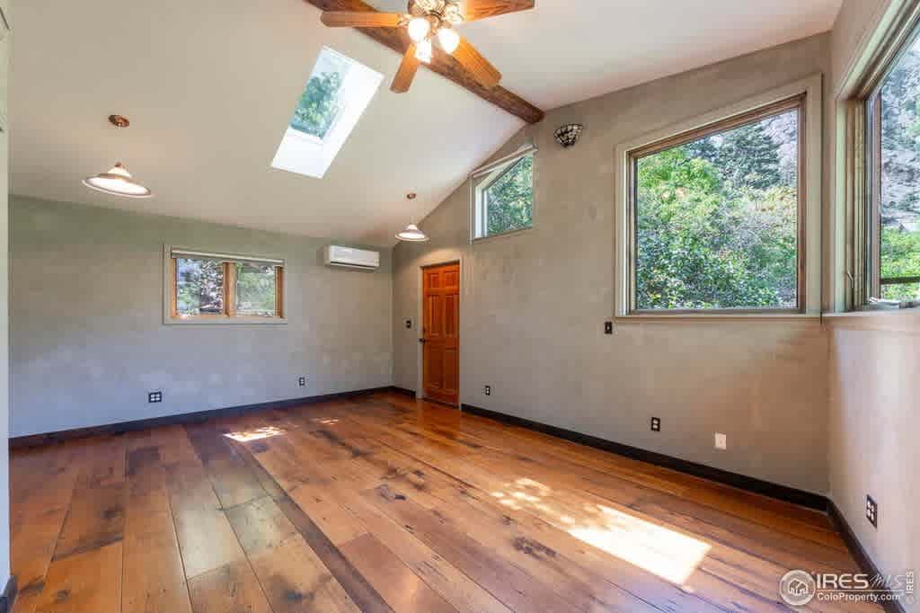 listing-thumbnails