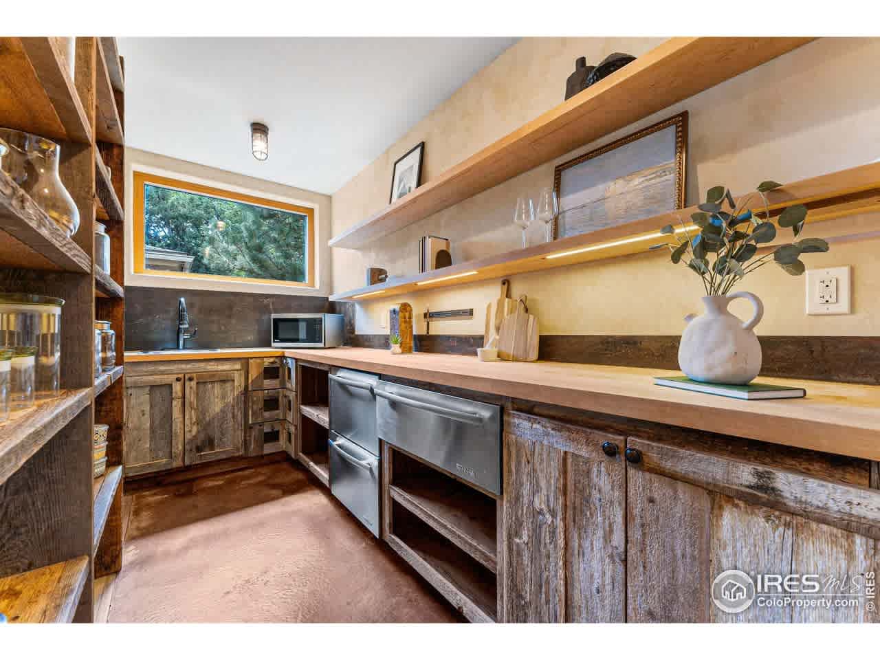 listing-thumbnails