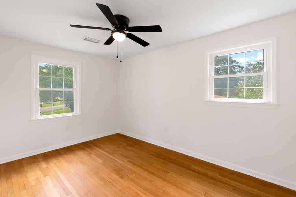 listing-thumbnails