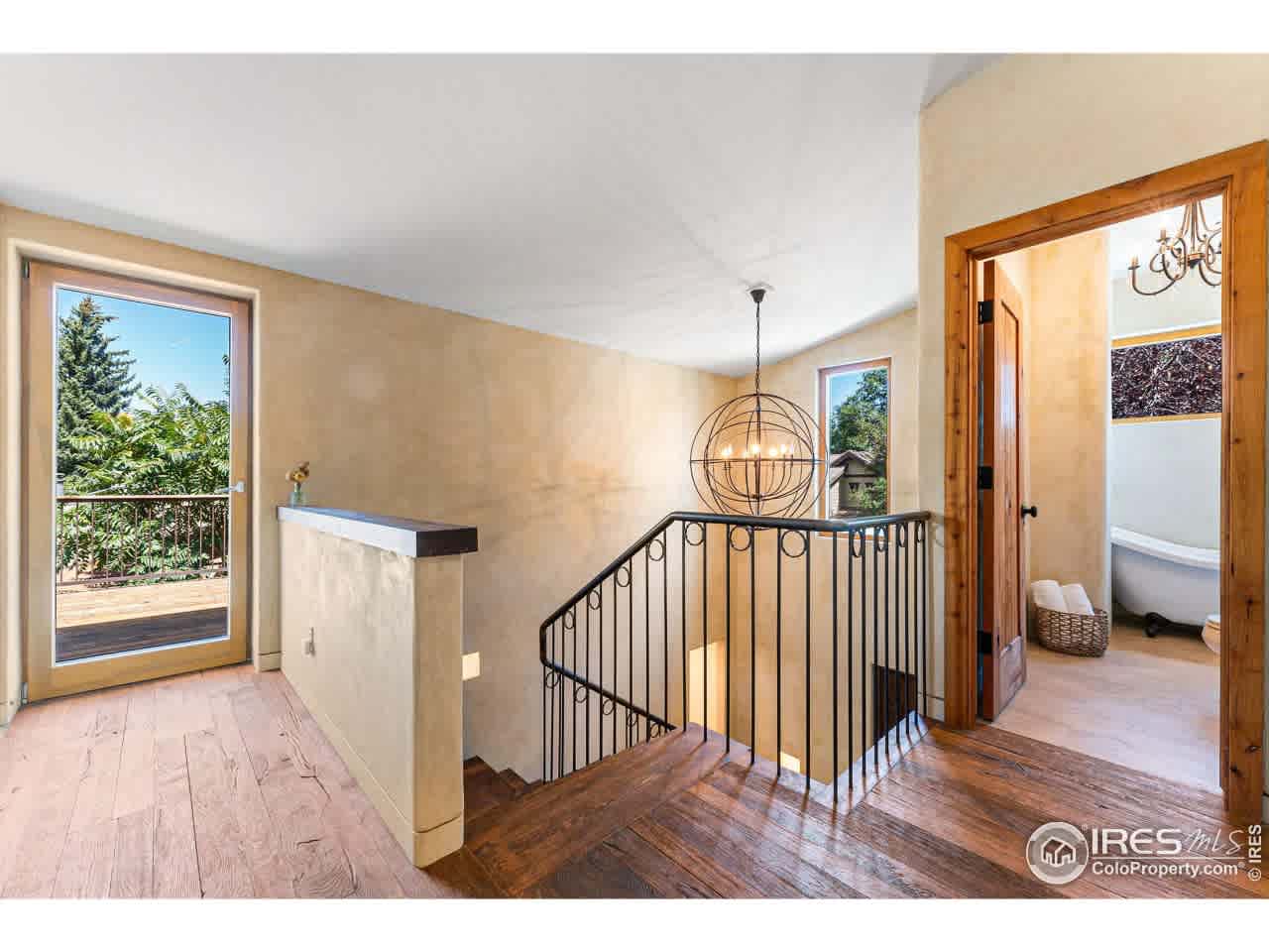 listing-thumbnails