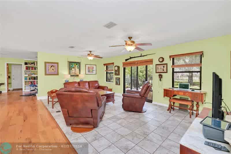 listing-thumbnails
