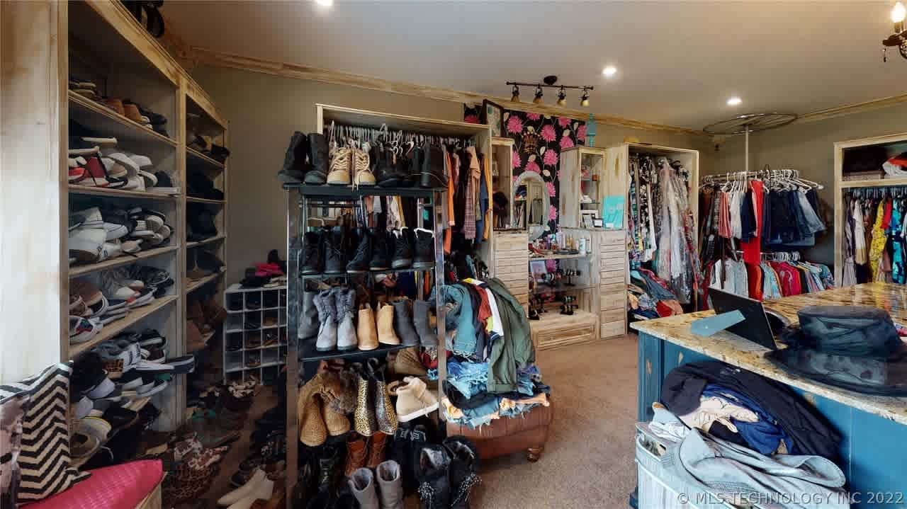 listing-thumbnails