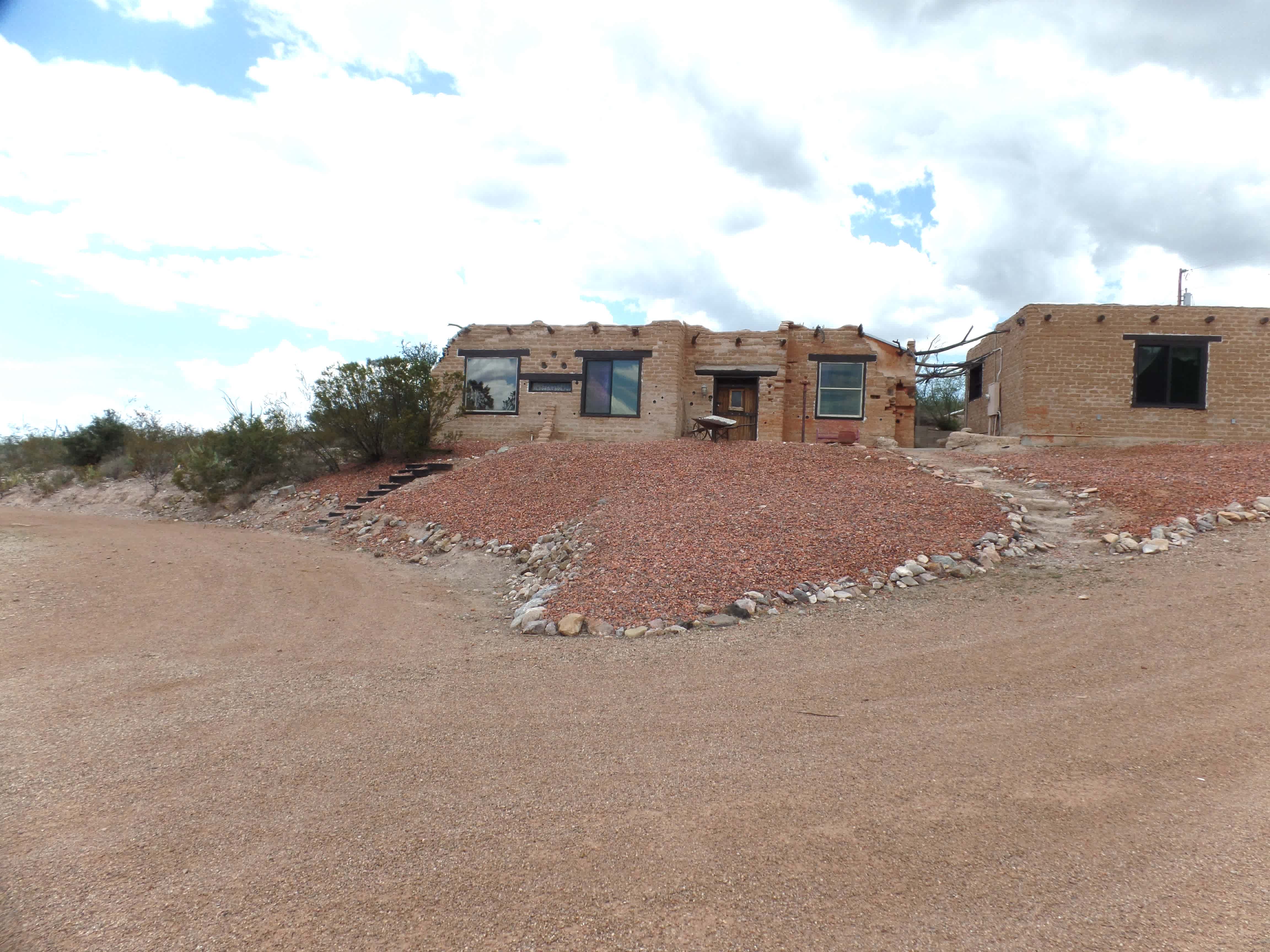 Guest house 