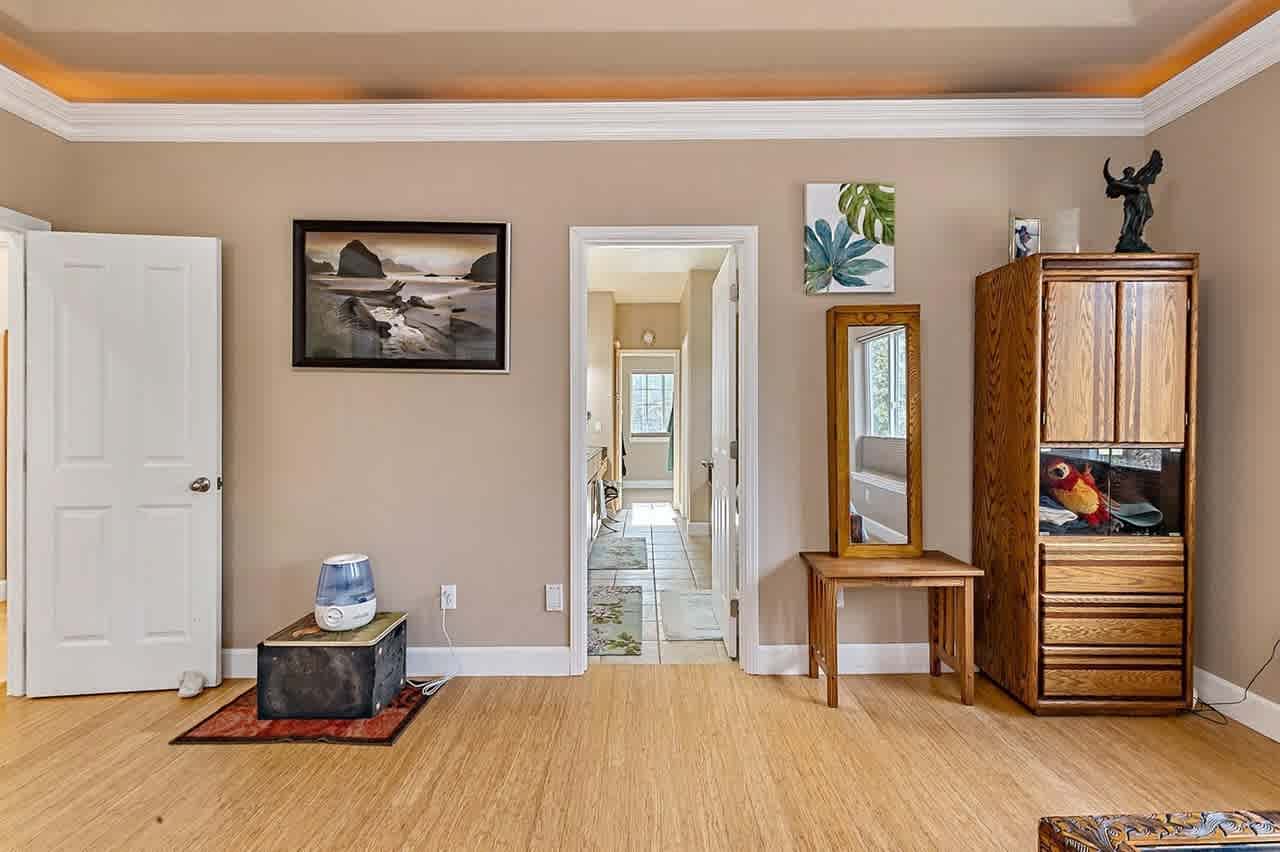 listing-thumbnails