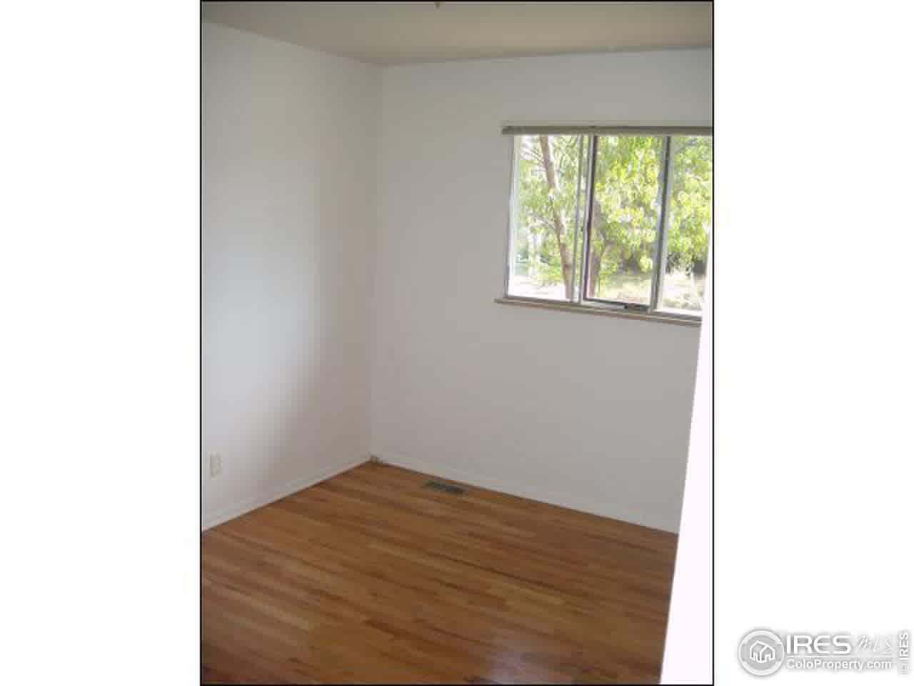 listing-thumbnails