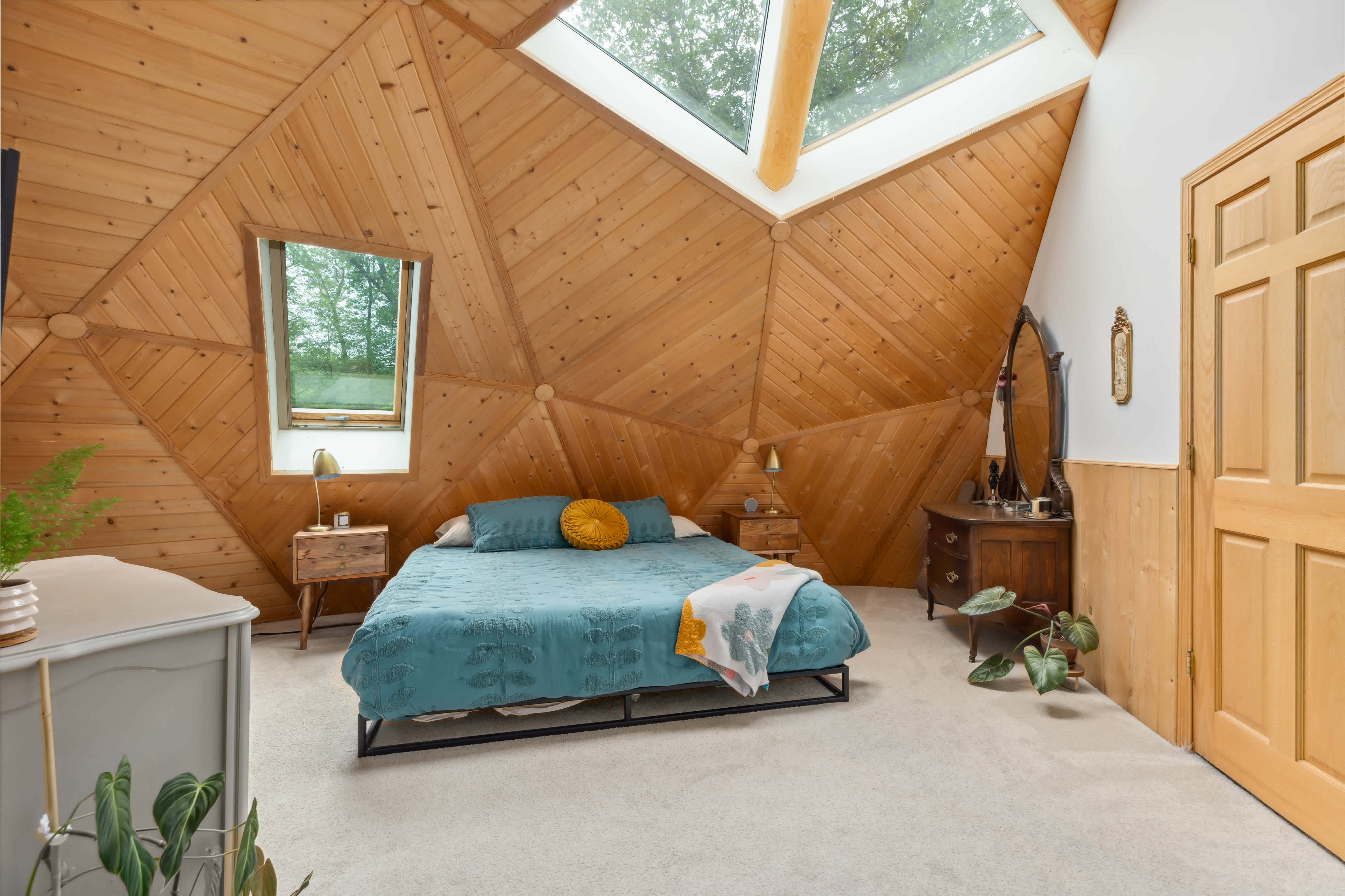 listing-thumbnails
