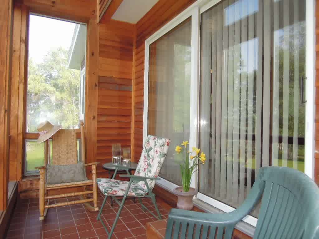 listing-thumbnails