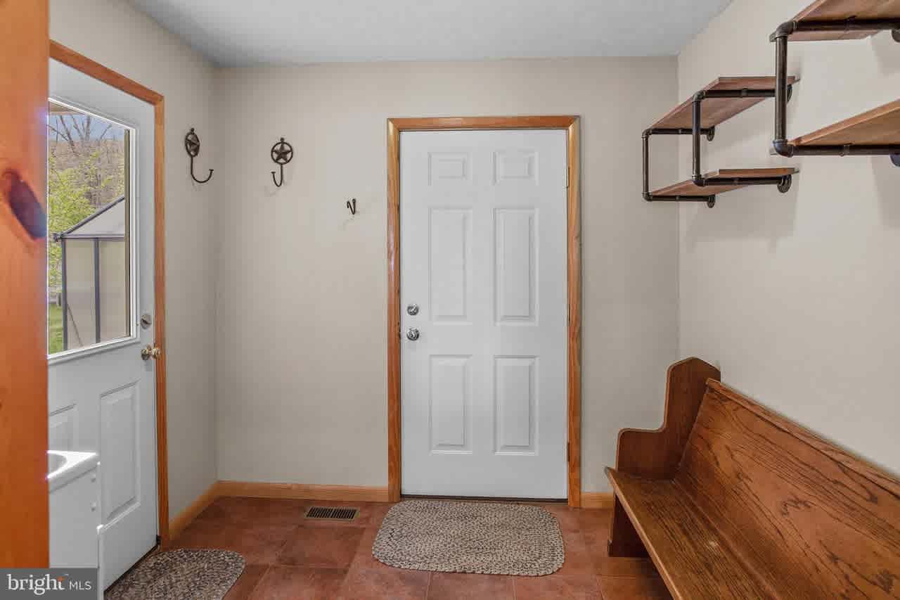 listing-thumbnails