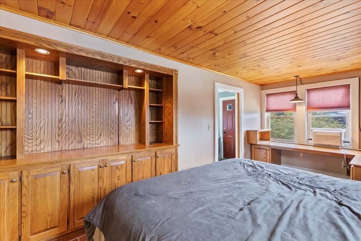 listing-thumbnails