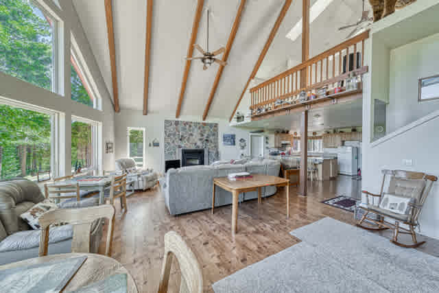 listing-thumbnails