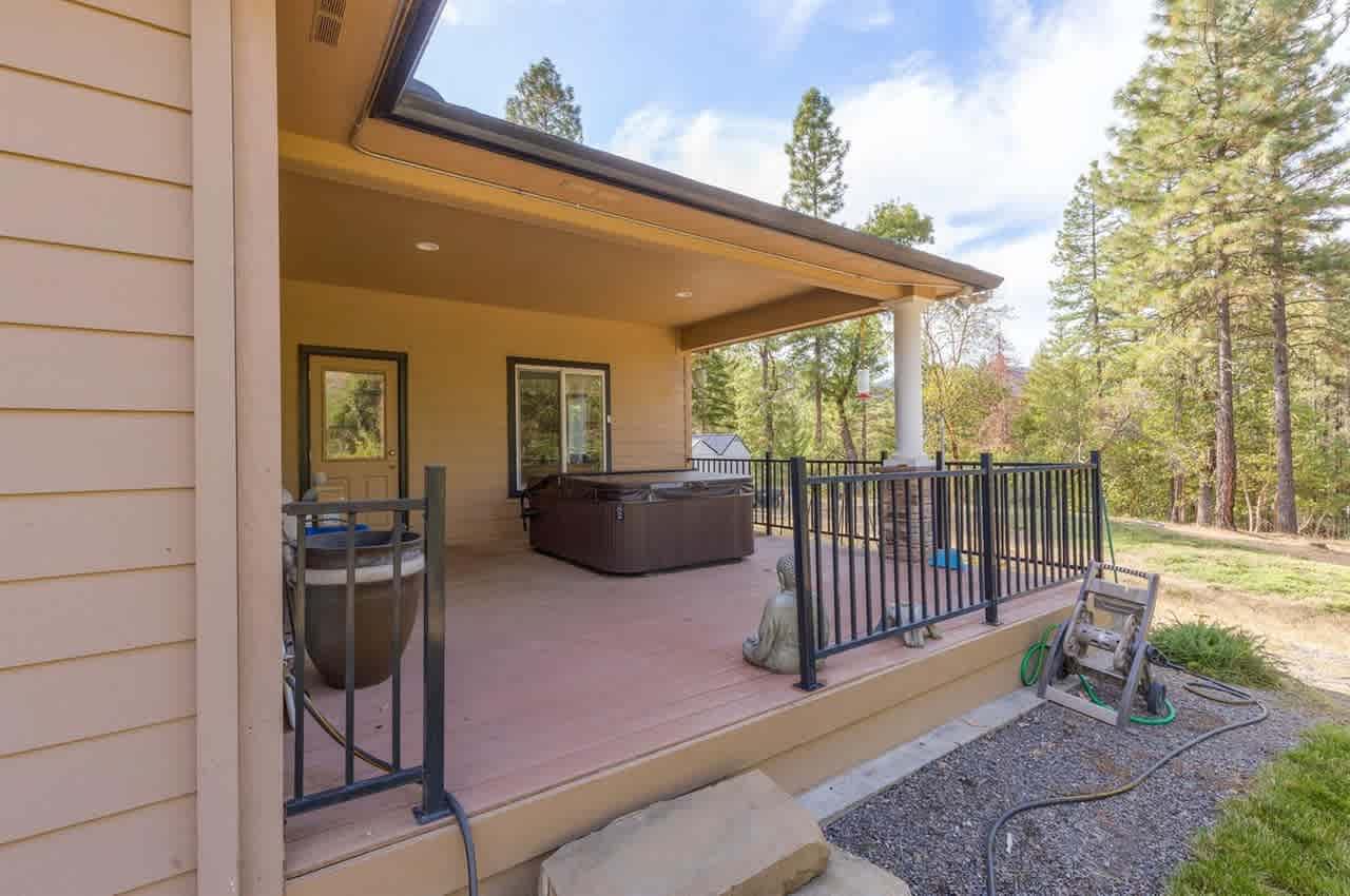 listing-thumbnails