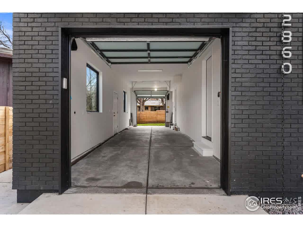 listing-thumbnails