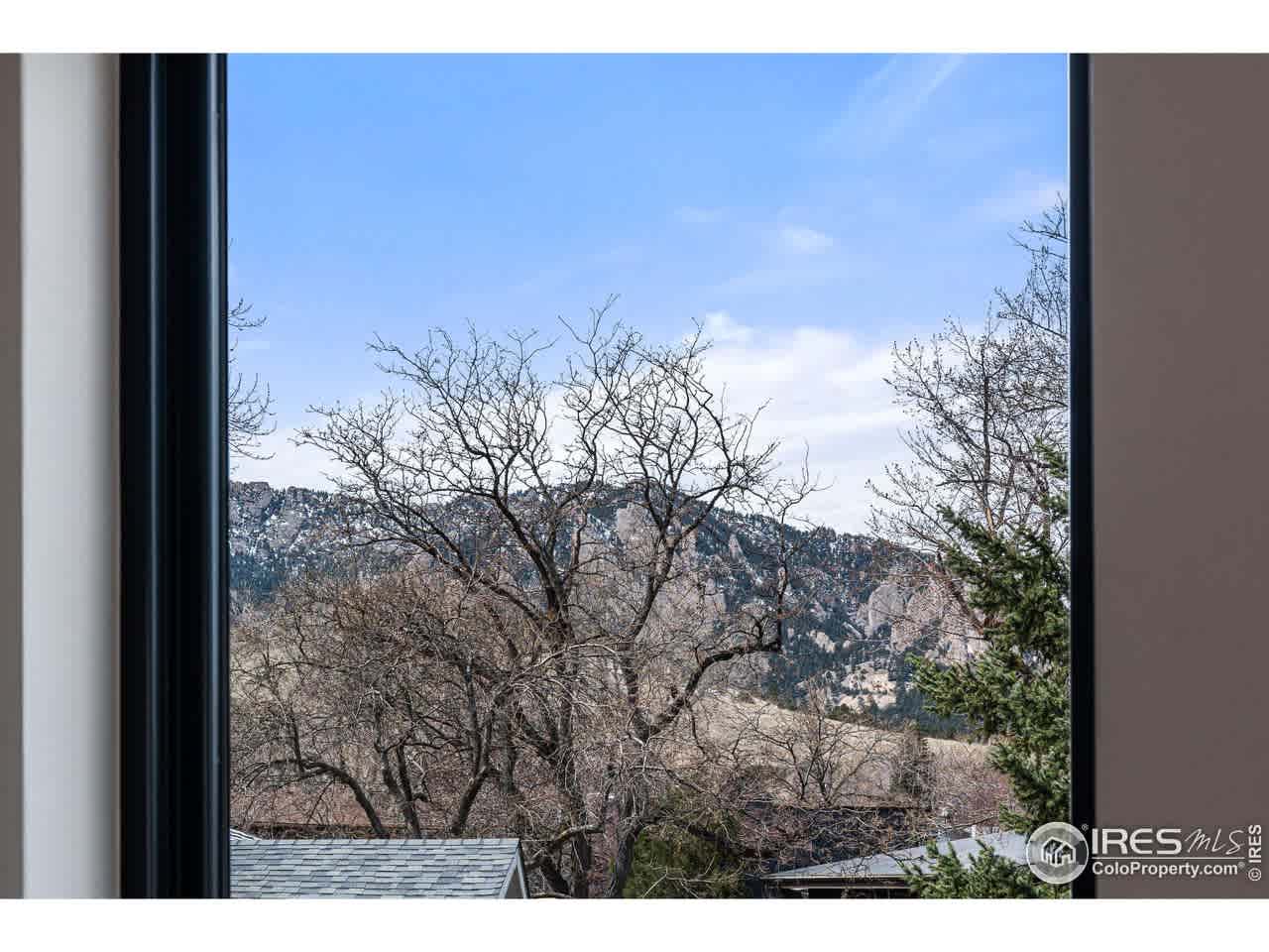 listing-thumbnails