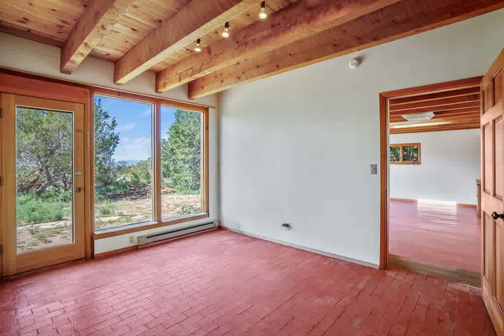listing-thumbnails