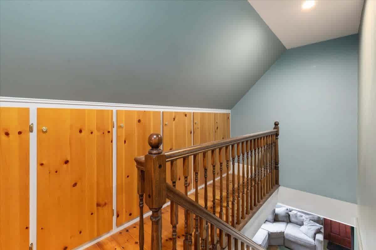 listing-thumbnails